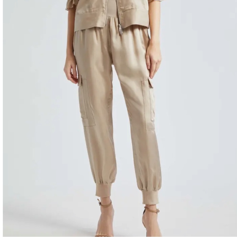 Cinq à Sept Pants Giles Cupro Crop Cargo Joggers Light Brown Tan Size M